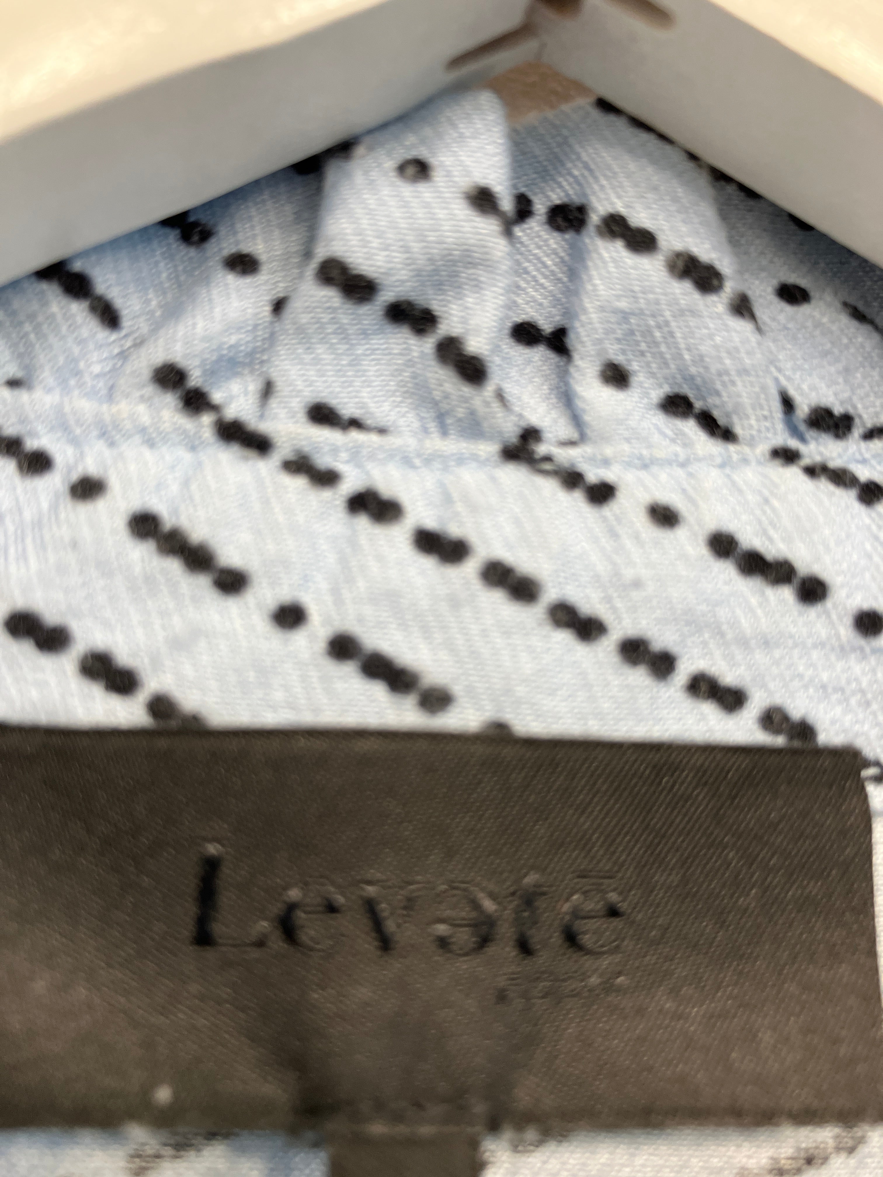 Leveté Bluse